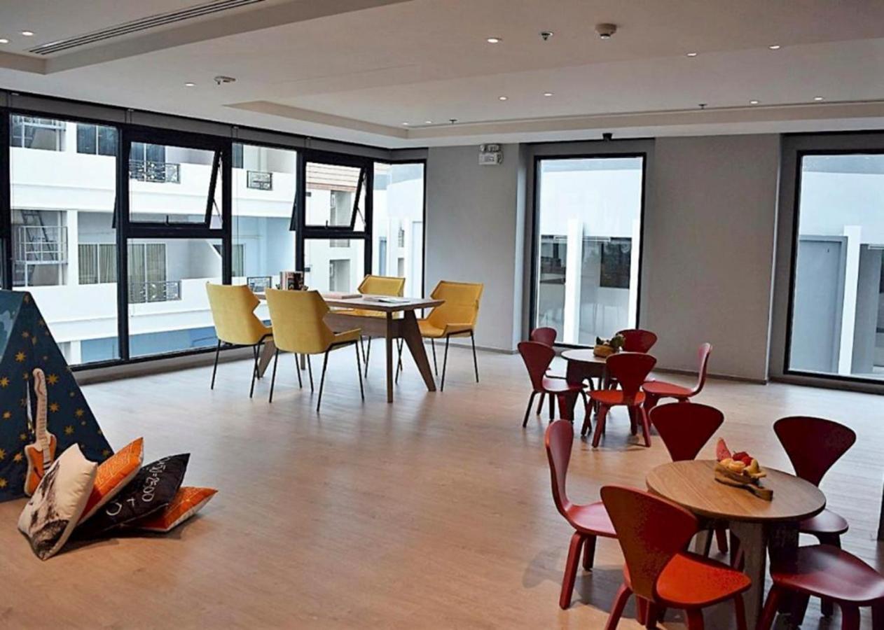 פאטאיה The Base Central Apartments מראה חיצוני תמונה
